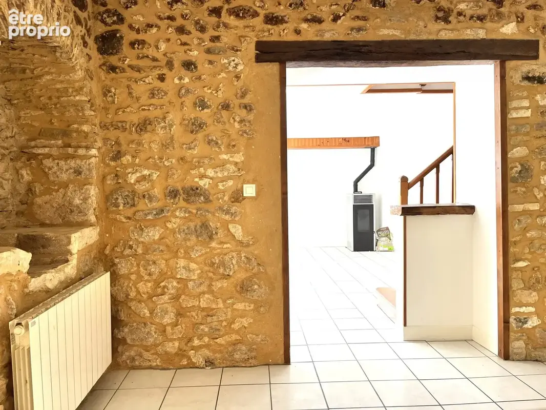 Maison 97 m² à Saint-Cyprien  - photo 4