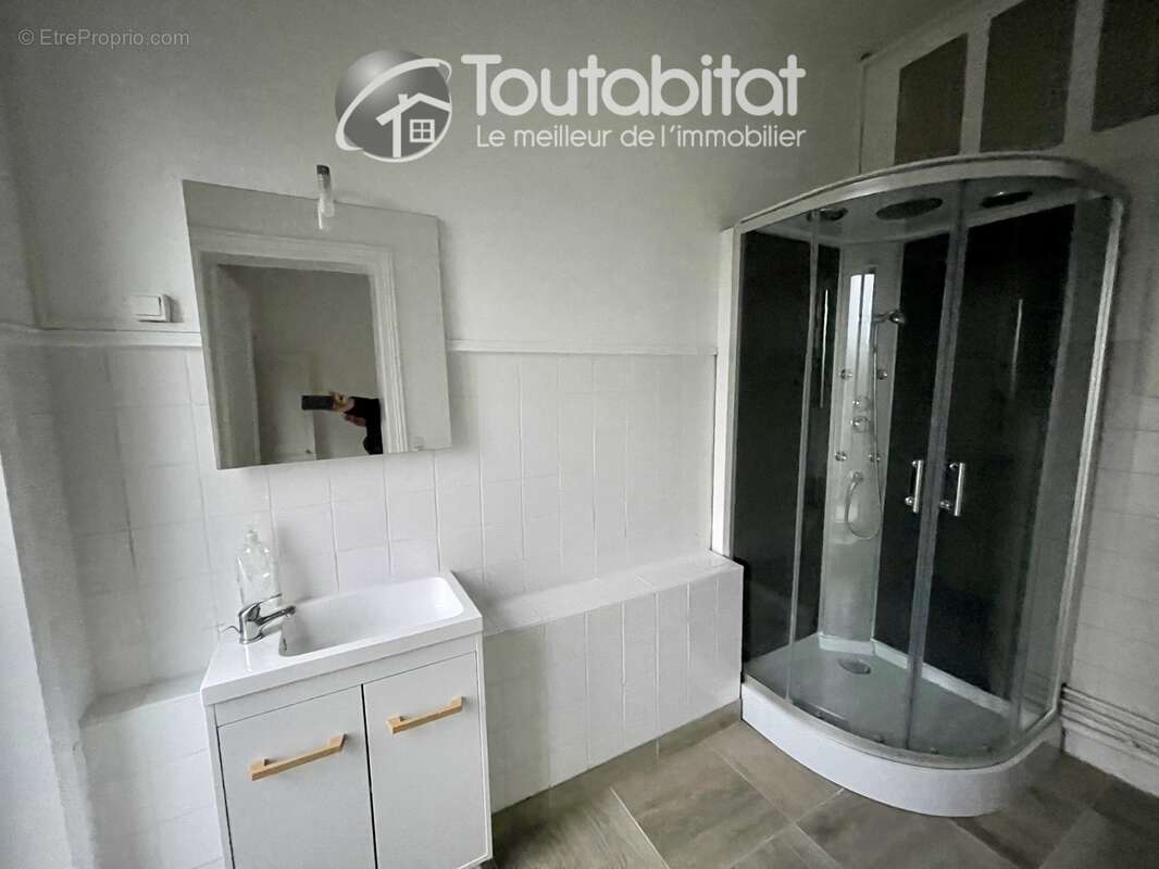 Appartement à CHARLEVILLE-MEZIERES