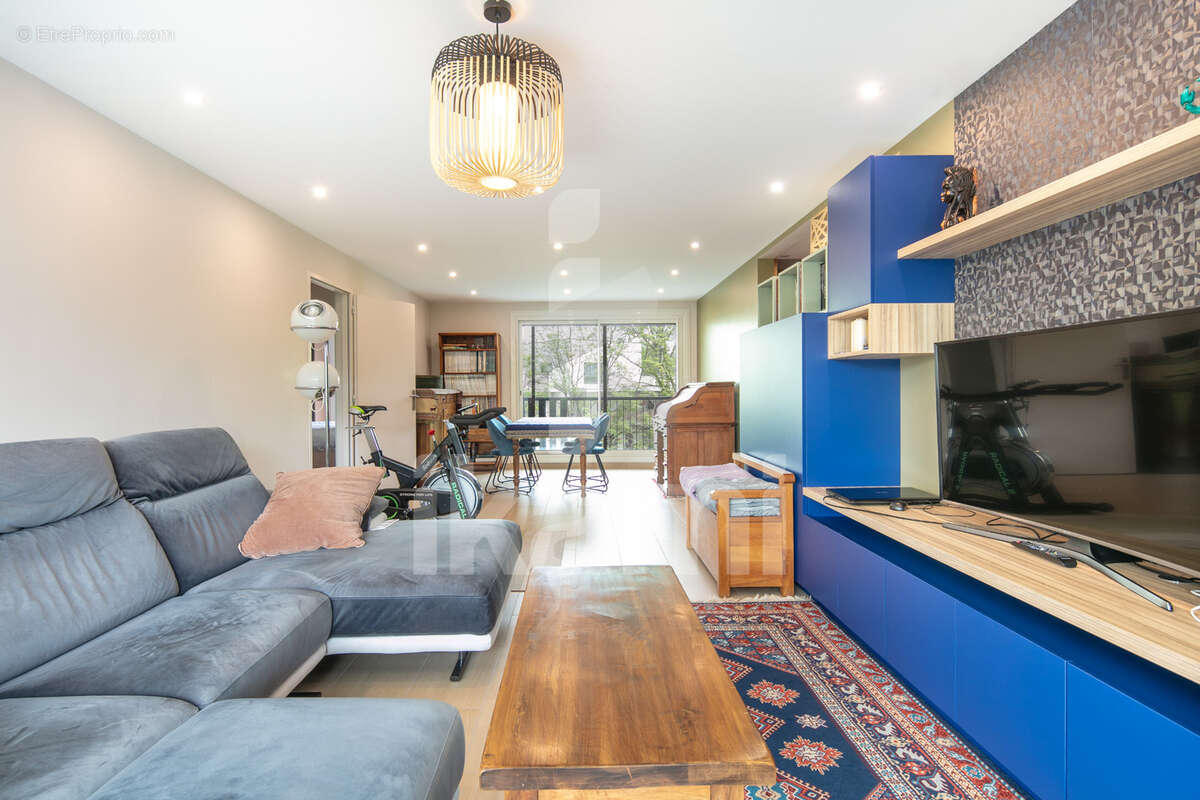 Appartement à MOIRANS