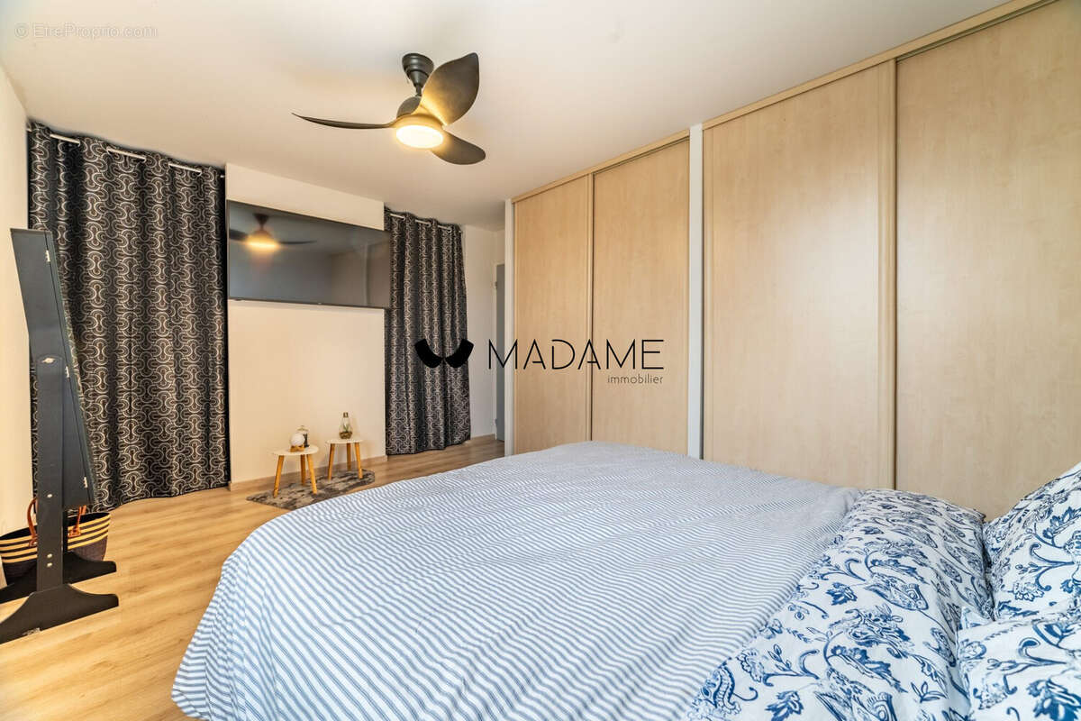 Appartement à RIVES