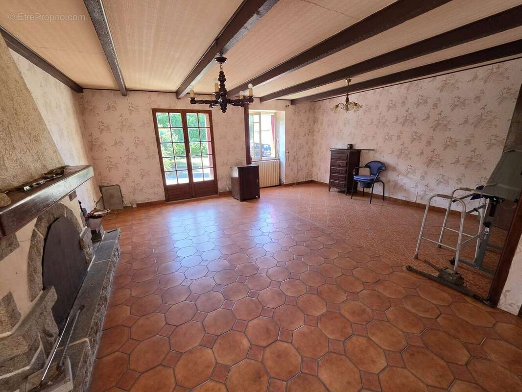 Maison 82 m² à Saint-Carreuc  - photo 5