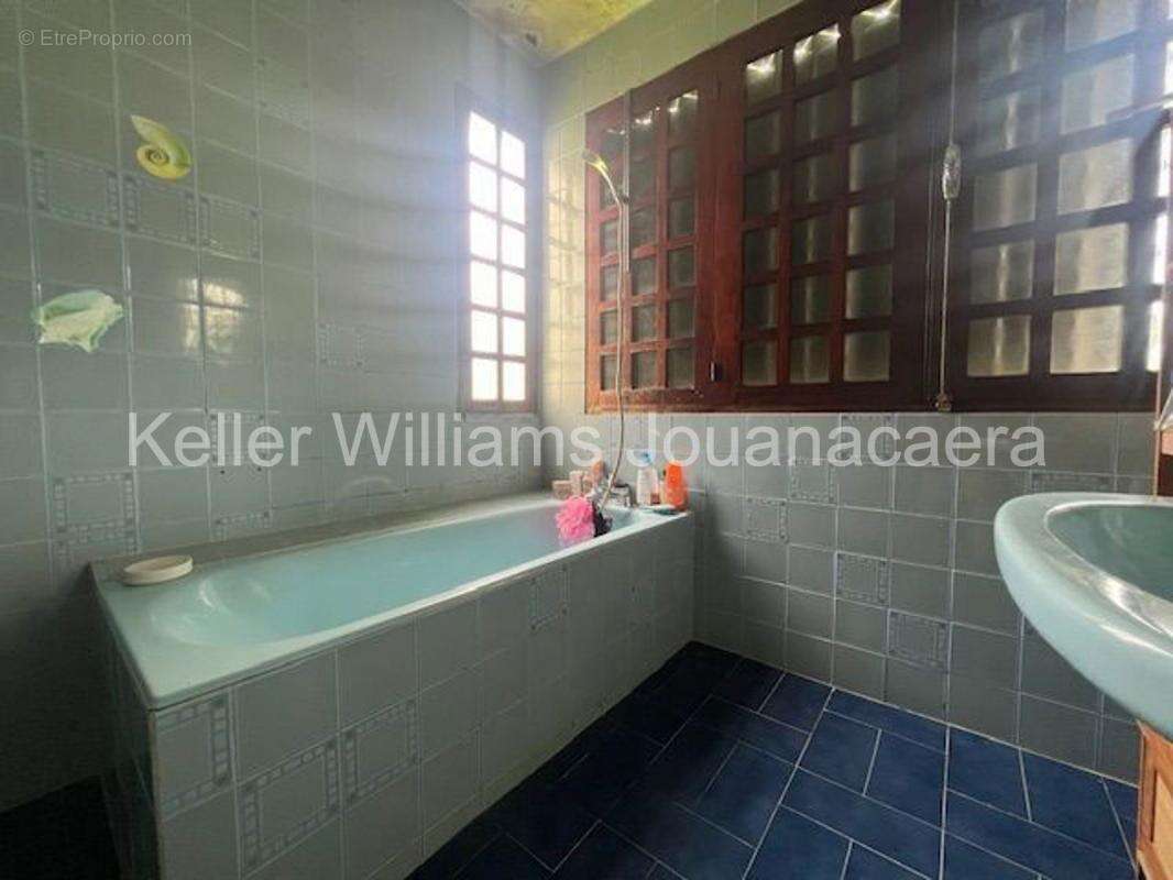 Maison à LE LAMENTIN