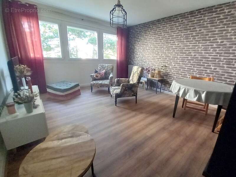 Appartement à LAVAL