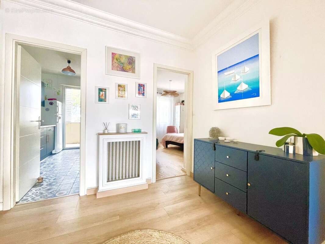 Appartement à LE CANNET