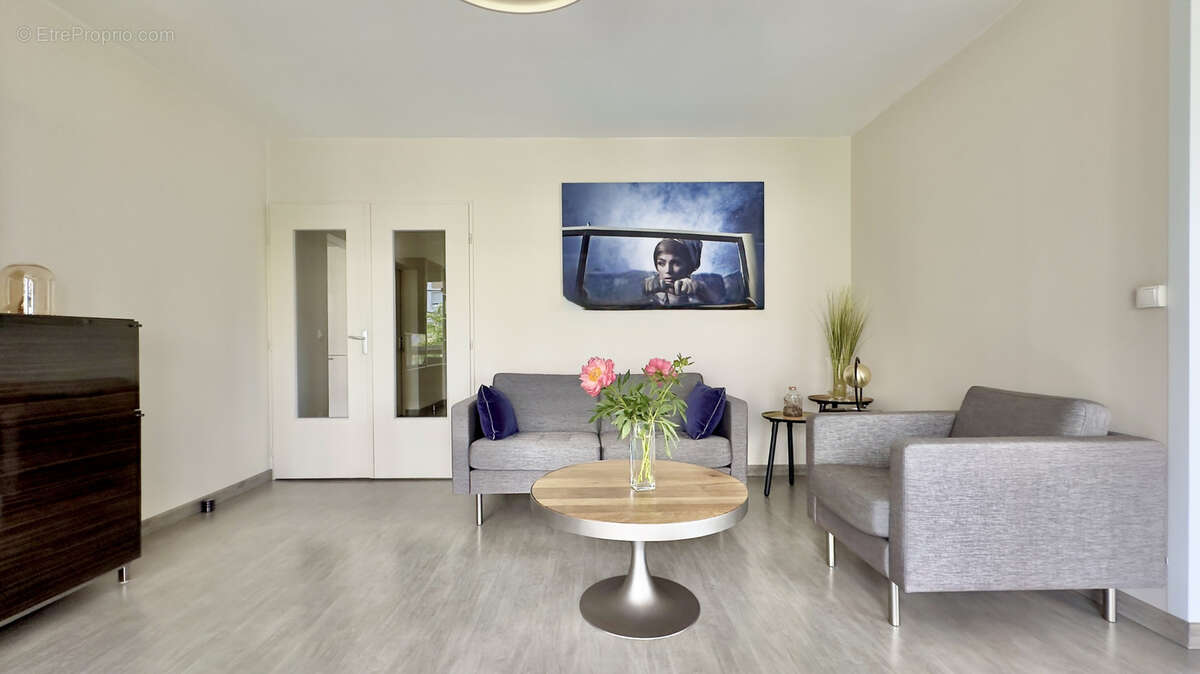 Appartement à TASSIN-LA-DEMI-LUNE