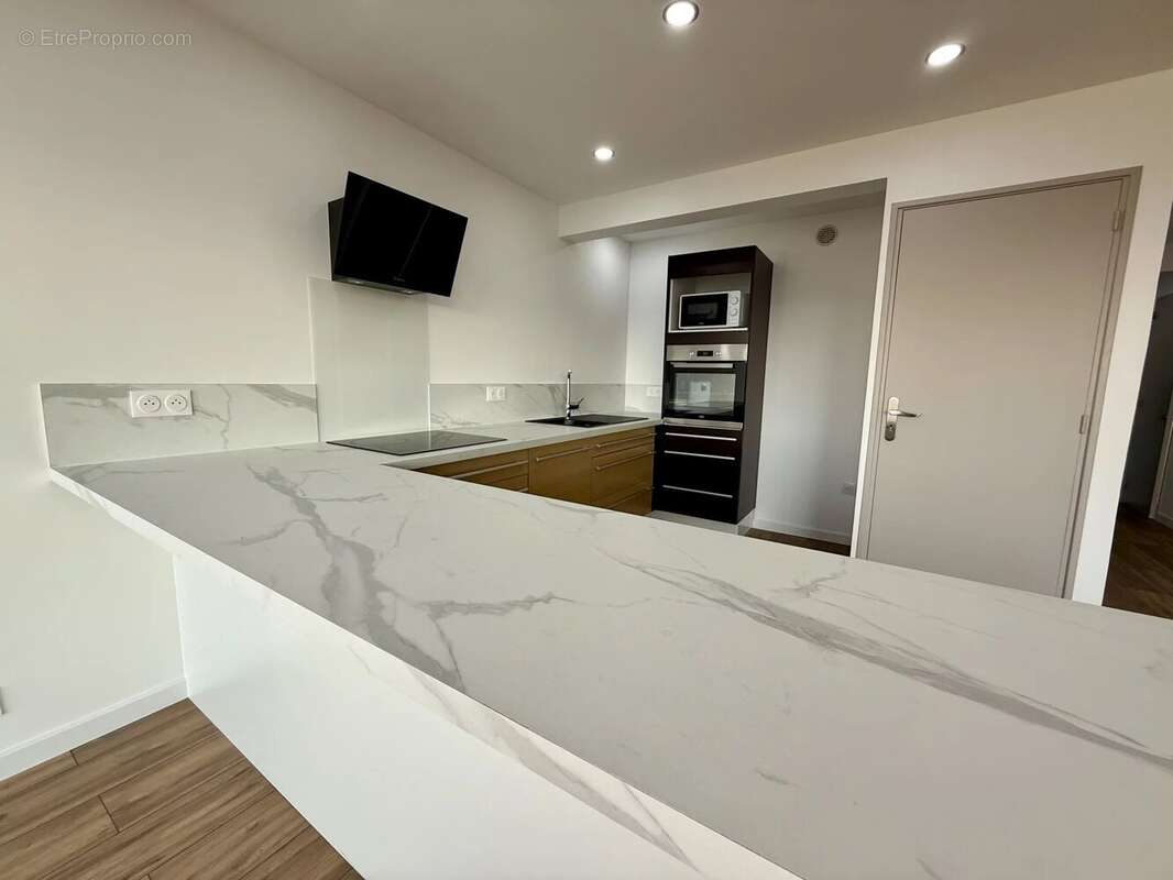 Appartement à SAINT-MANDRIER-SUR-MER