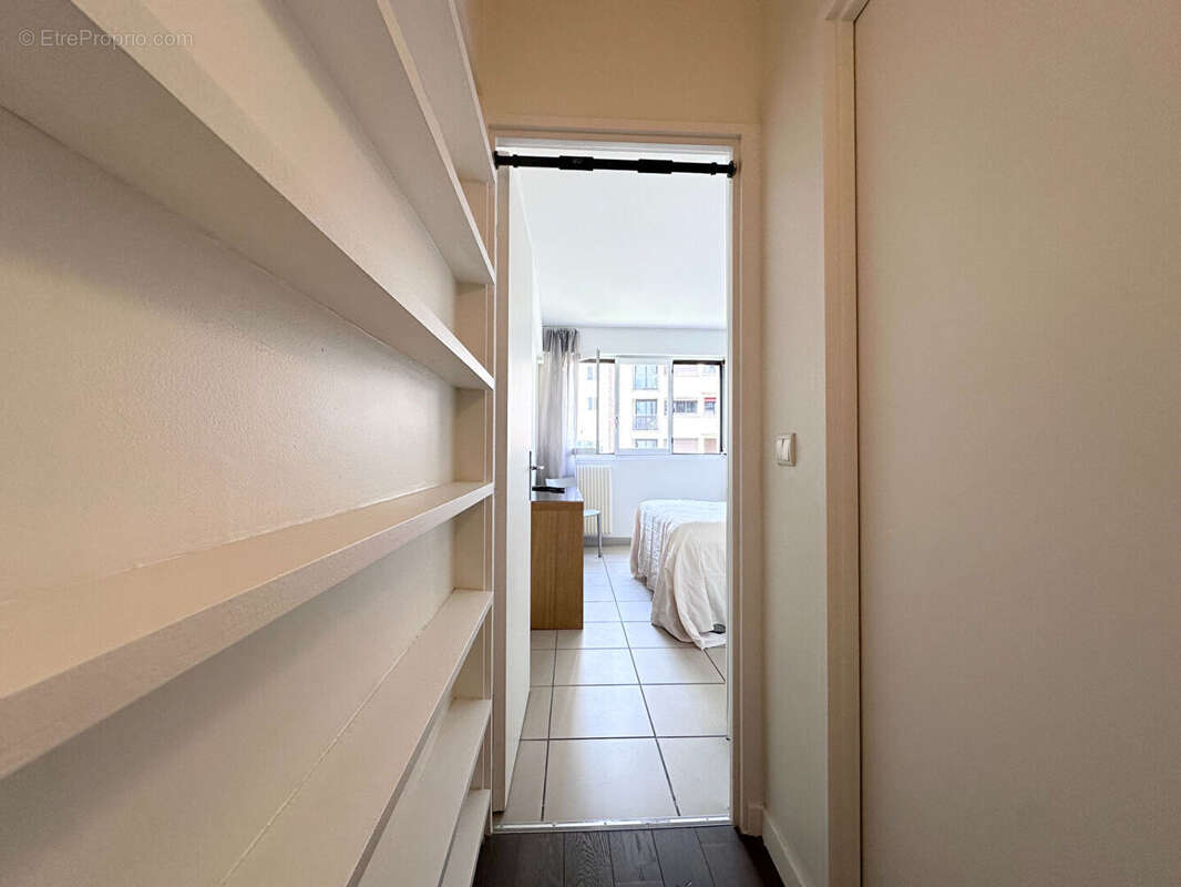 Appartement à PARIS-20E