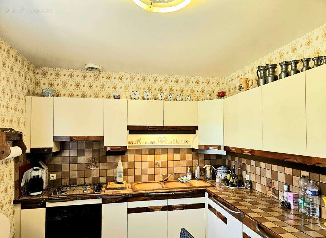 VENDU PAR L'AGENCE - Cuigy En Bray - Maison de plain pied de 72 m2 - 2 chambres - sous-sol total sur 1.400 m2 de terrain plat - photo 9