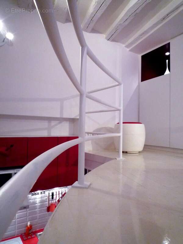 Appartement à PARIS-4E