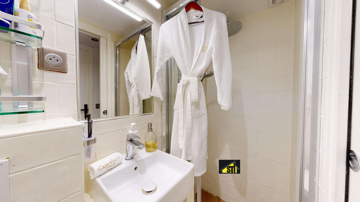 Appartement à PARIS-6E