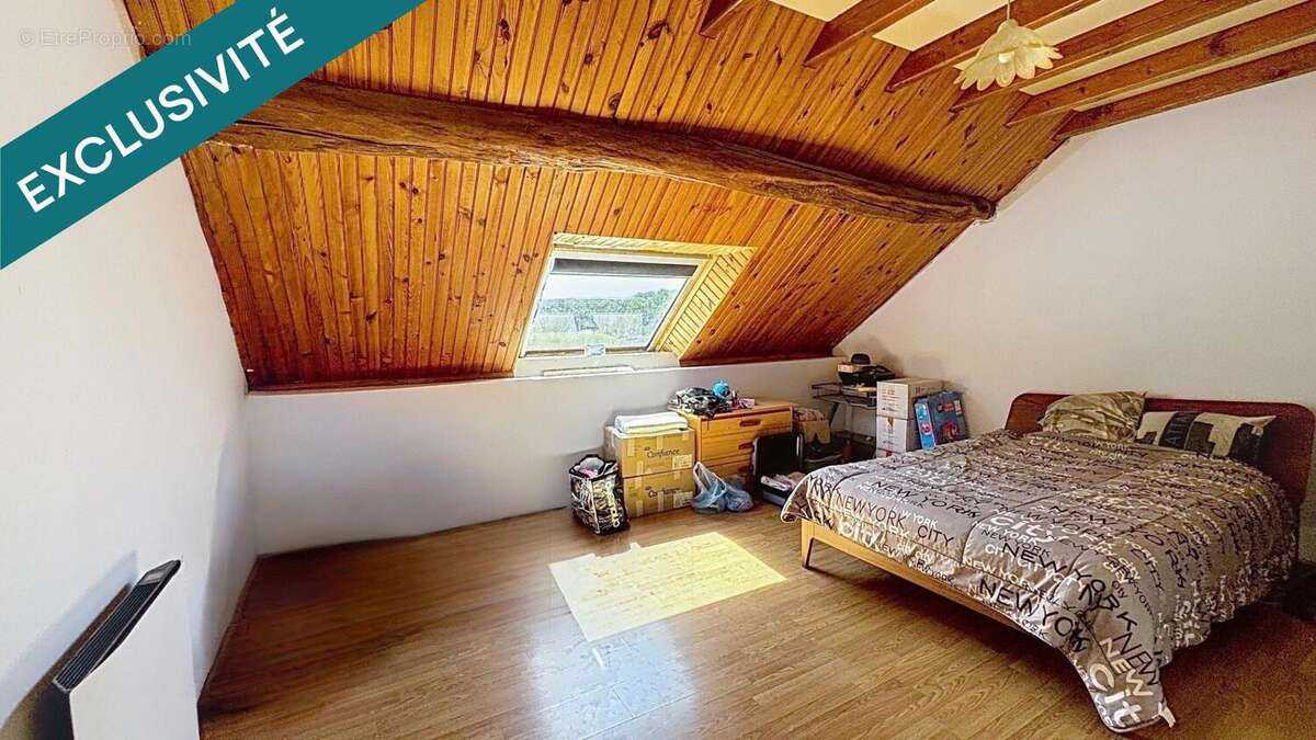 Maison 81 m² à Saint-Thibault  - photo 5