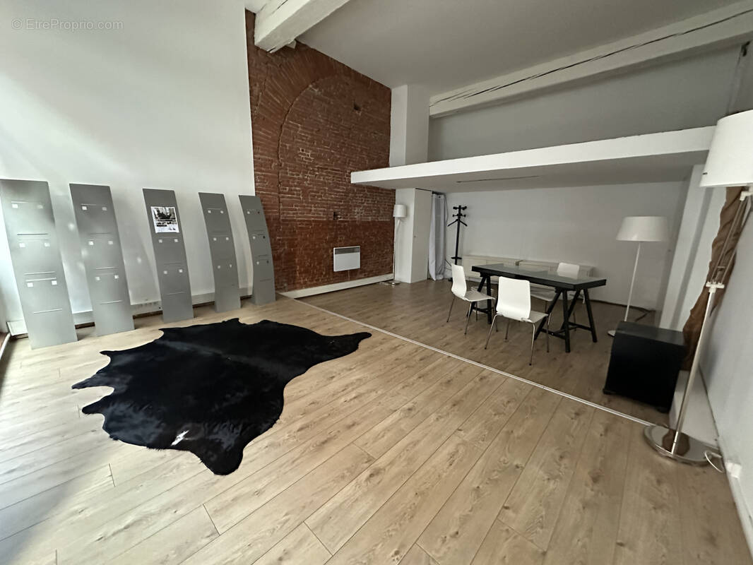 Commerce à TOULOUSE