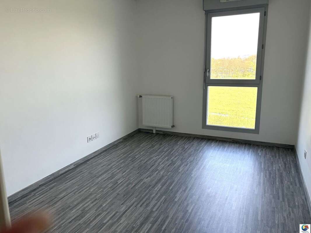 Appartement à L'ISLE-D'ABEAU