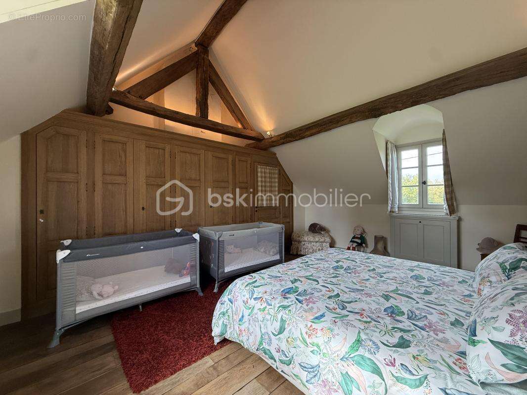 Maison à PONT-L&#039;EVEQUE