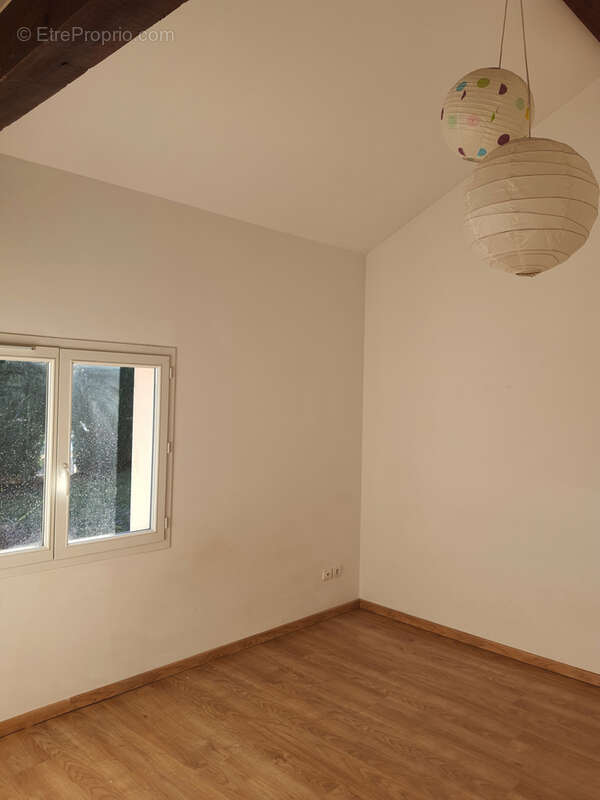 Maison à SAINT-GERMAIN-LAVAL