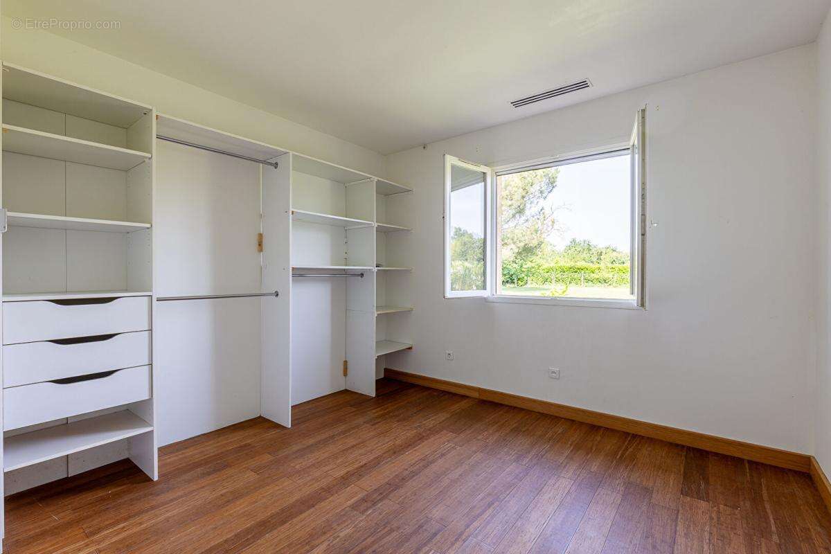 À VENDRE Villa  Plain-pied T4 de 92 m2 avec piscine à Bessières - 31660 - photo 11