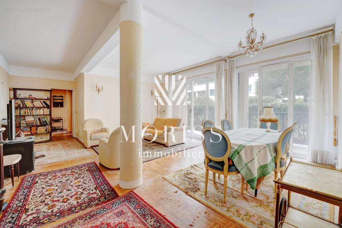 PARIS XVII - Ternes: Appartement 100m2 - 3 pièces 2 chambres - photo 2