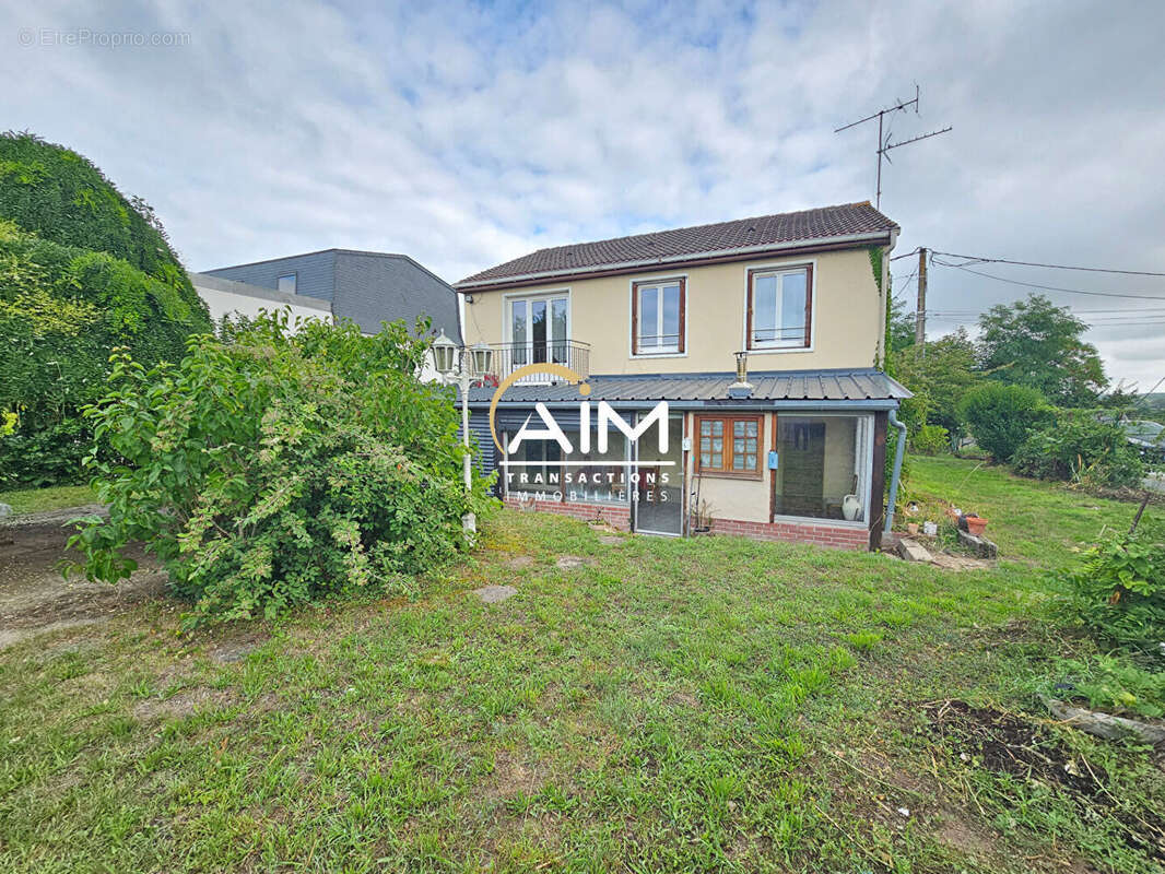 Maison à MONTLOUIS-SUR-LOIRE