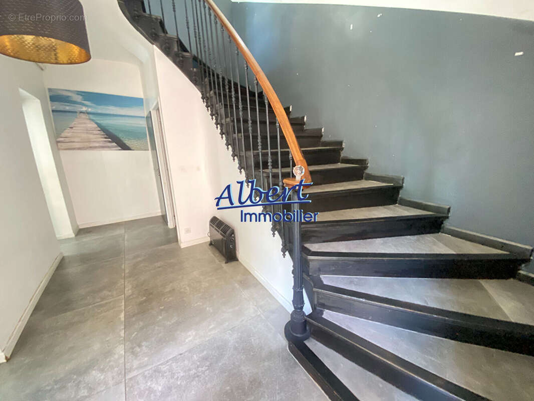 Maison Ollioules 115.82 m2 - photo 2