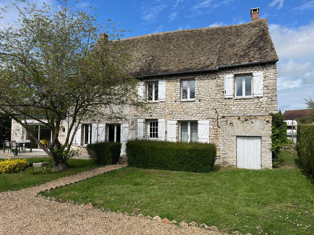 Maison à VILLIERS-EN-DESOEUVRE