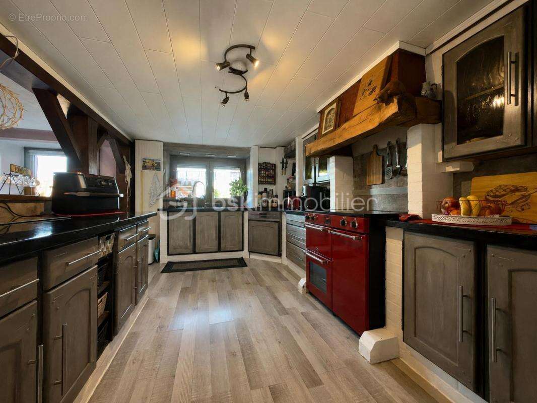 Maison de village de 128m² à BINING - photo 3
