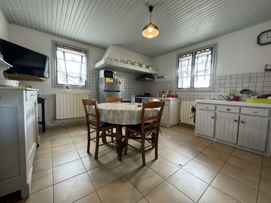 Maison à SAINT-BARTHELEMY-D'AGENAIS