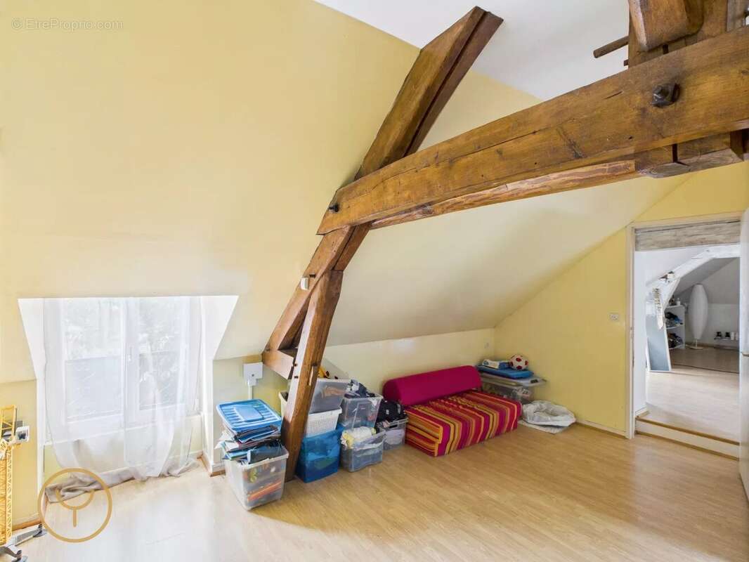 Maison à VALLANT-SAINT-GEORGES