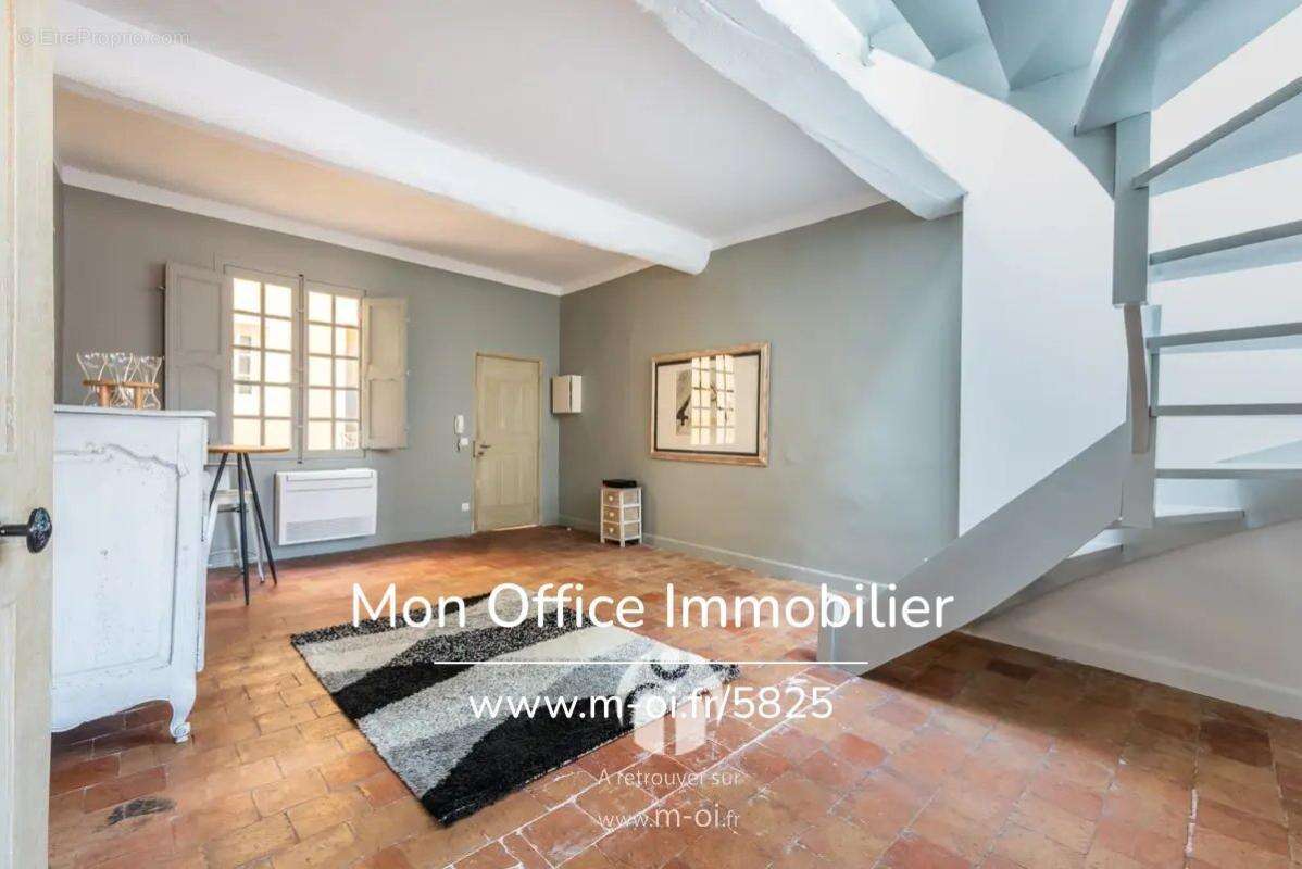 Appartement à AIX-EN-PROVENCE