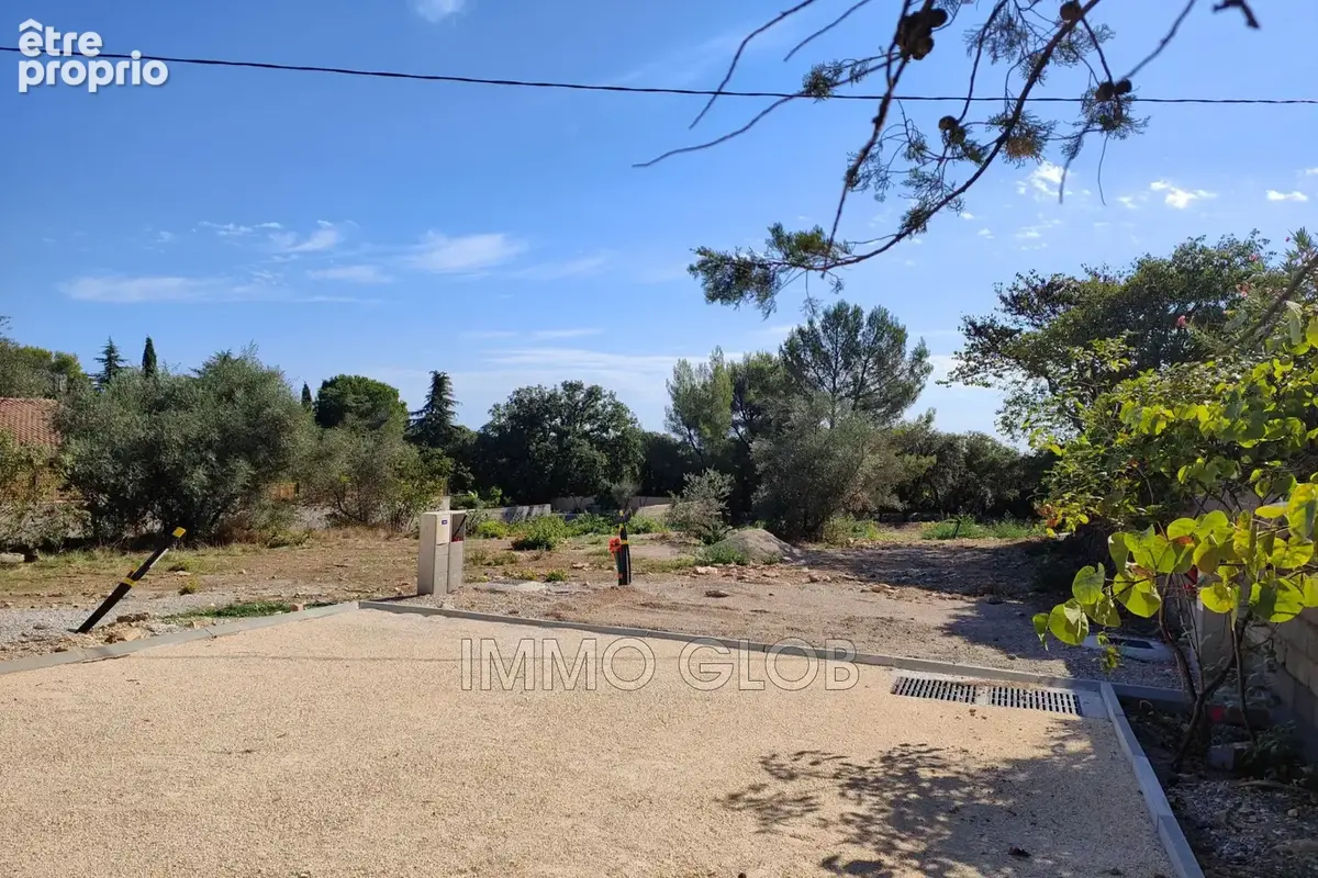 Terrain 553 m² à Nimes  - photo 3