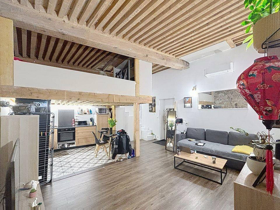 Appartement à LYON-1E
