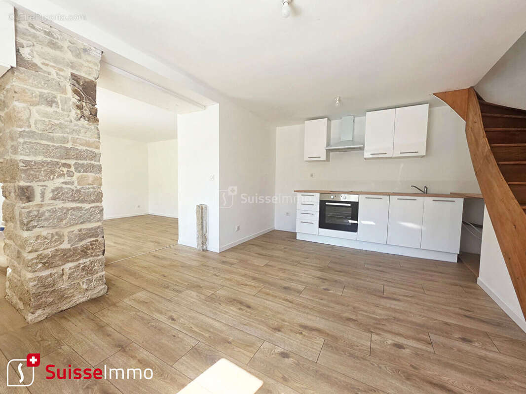 Maison Arbecey 2 pièce(s) 67 m2 - photo 3