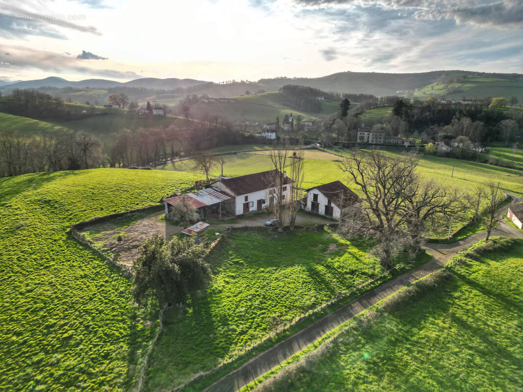 Maison à SAINT-PALAIS