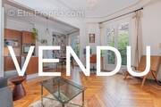 Appartement à PARIS-11E
