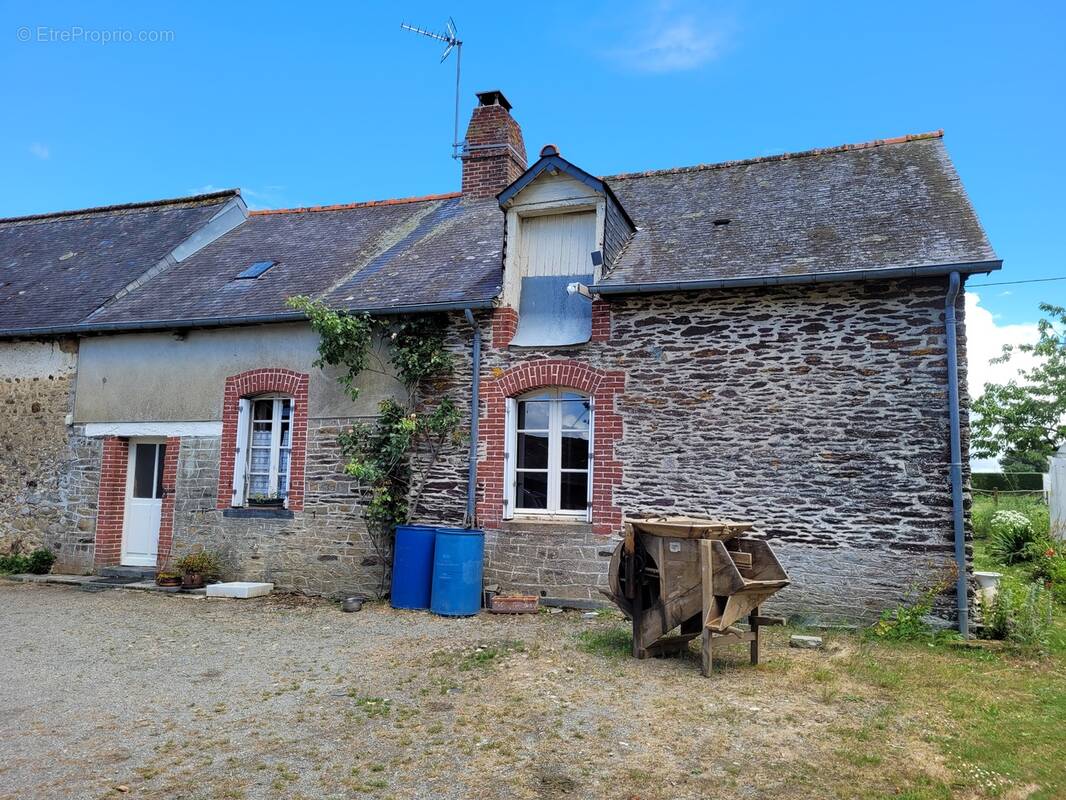 Maison à JANZE