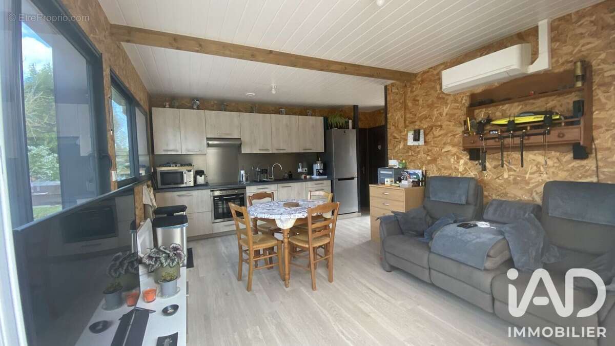 Maison 35 m² à Longpre-Les-Corps-Saints  - photo 6
