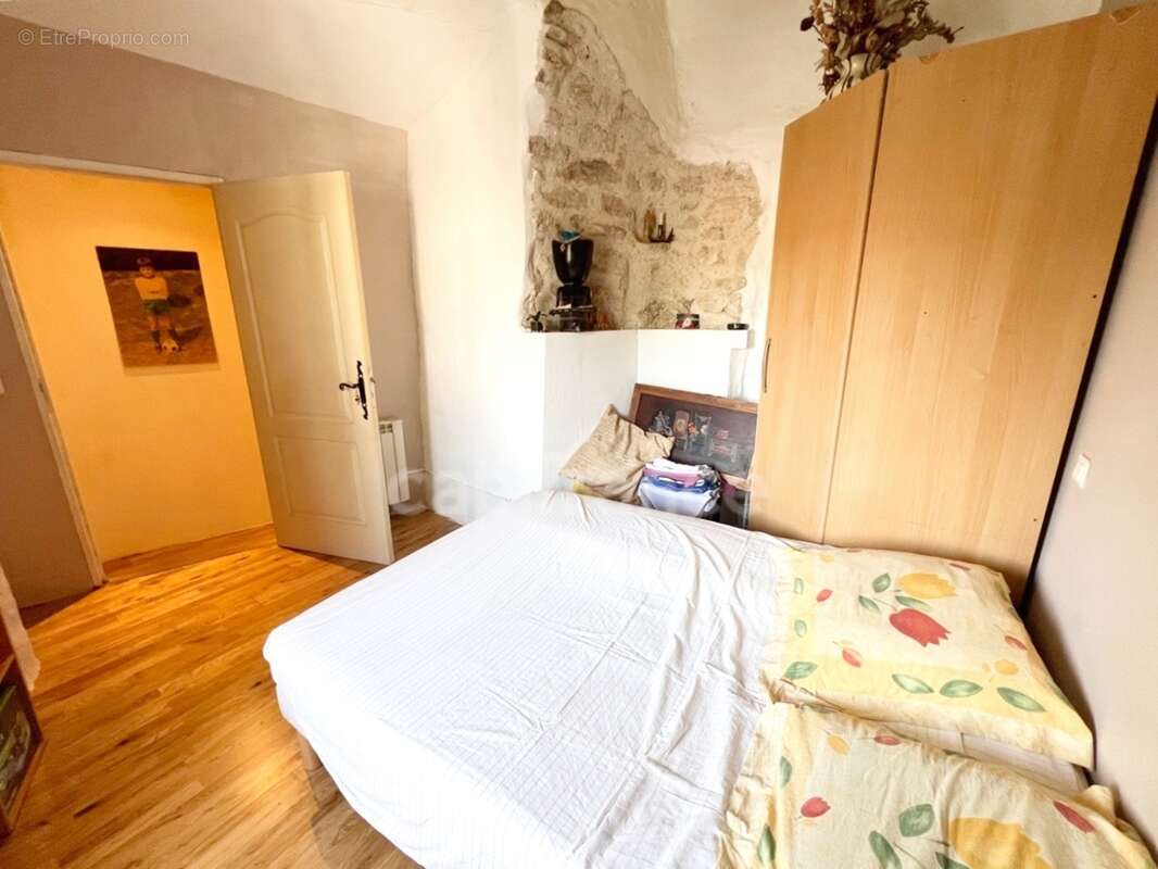 Maison à vendre à Reillanne (04110) – 152 m² – 4 chambres – Terrasse, balcon et charme provençal - photo 20