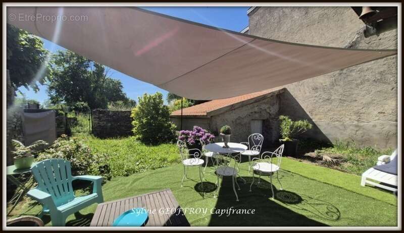 Maison à EINVILLE-AU-JARD