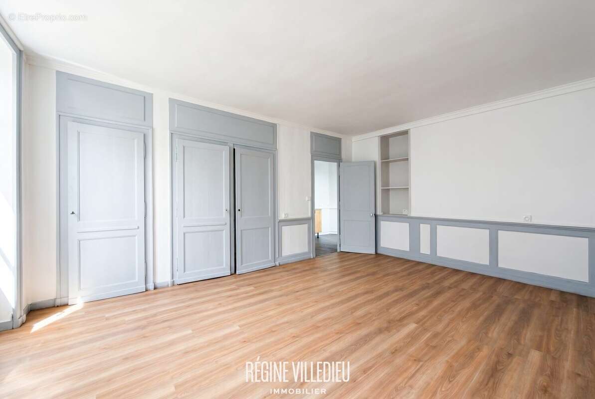 Appartement à CHERBOURG-OCTEVILLE