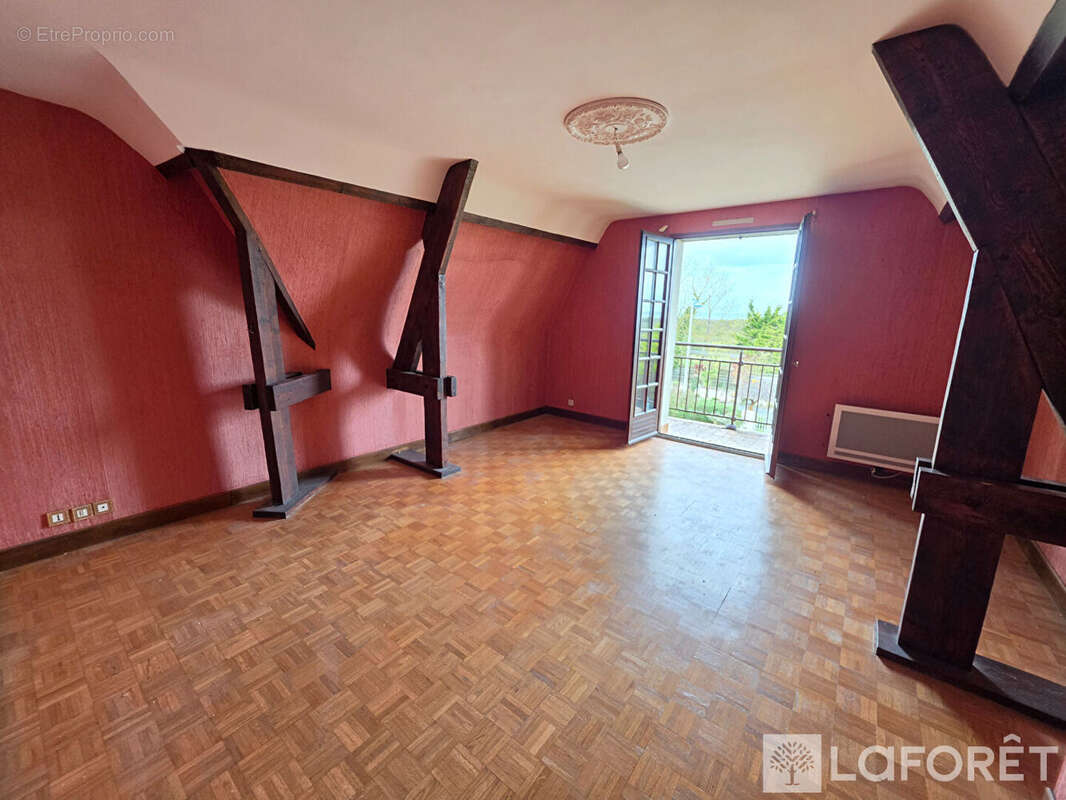 Maison à MERVILLE-FRANCEVILLE-PLAGE