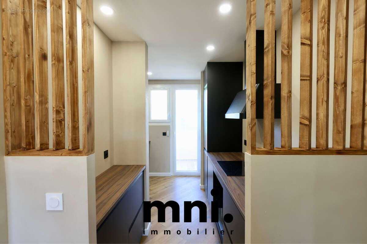 Appartement à SIX-FOURS-LES-PLAGES