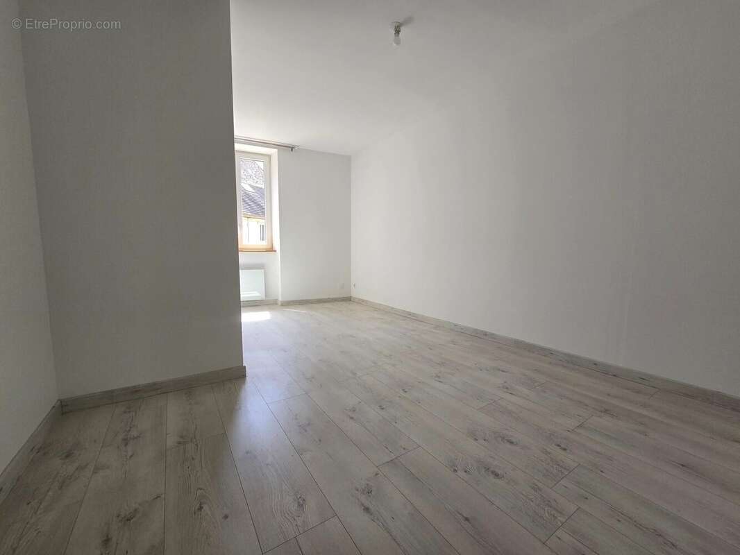 Appartement 98 m² à Virieu-Le-Grand  - photo 8