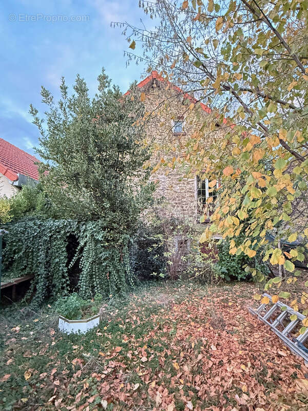 Maison à VILLENEUVE-SAINT-GEORGES