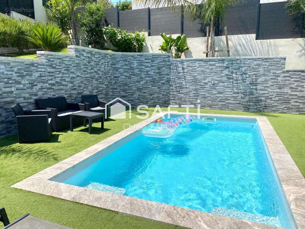 Photo 5 - Maison à FREJUS