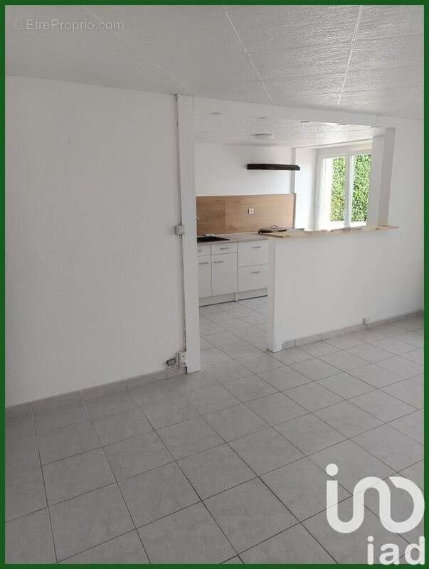 Maison 53 m² à Saint-Prouant  - photo 3
