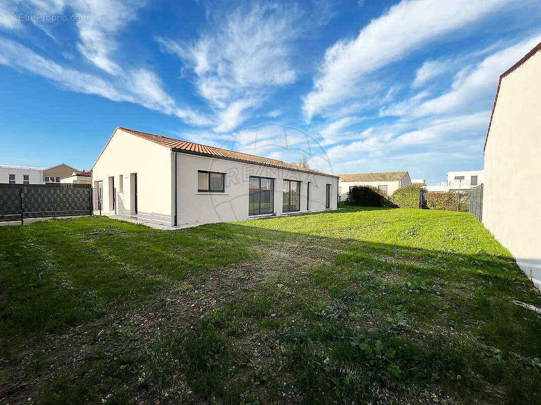 Maison à MEDIS