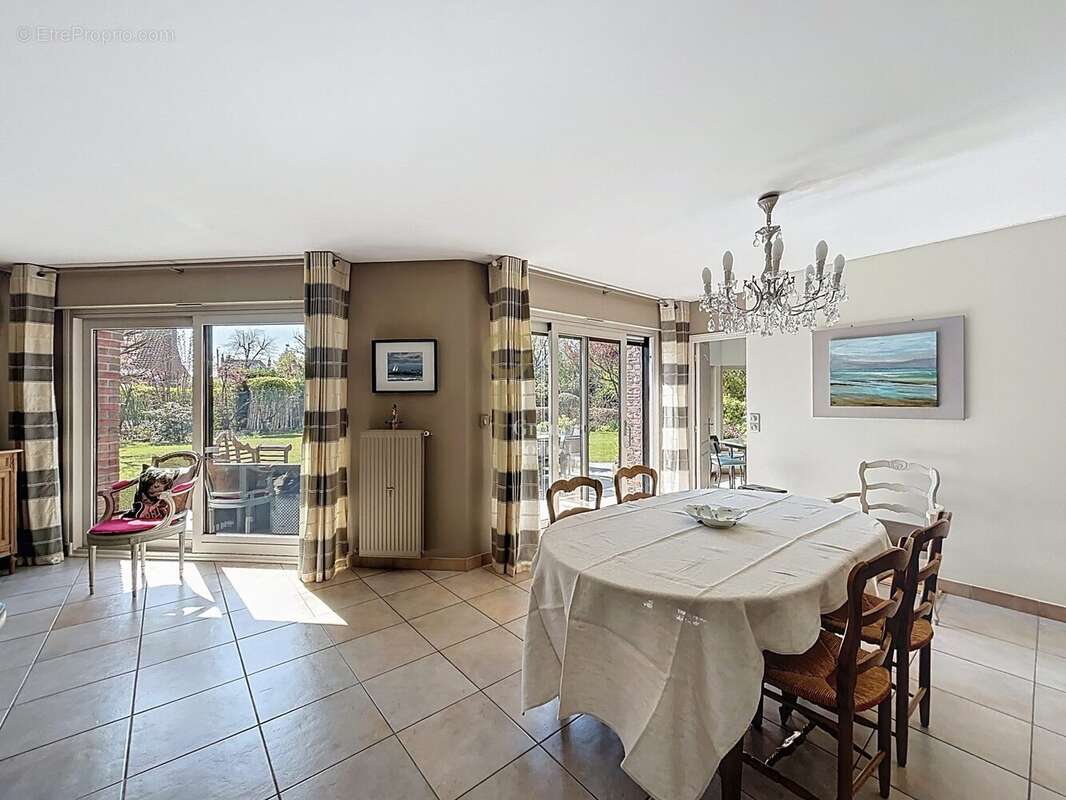Maison à SAILLY-LEZ-LANNOY