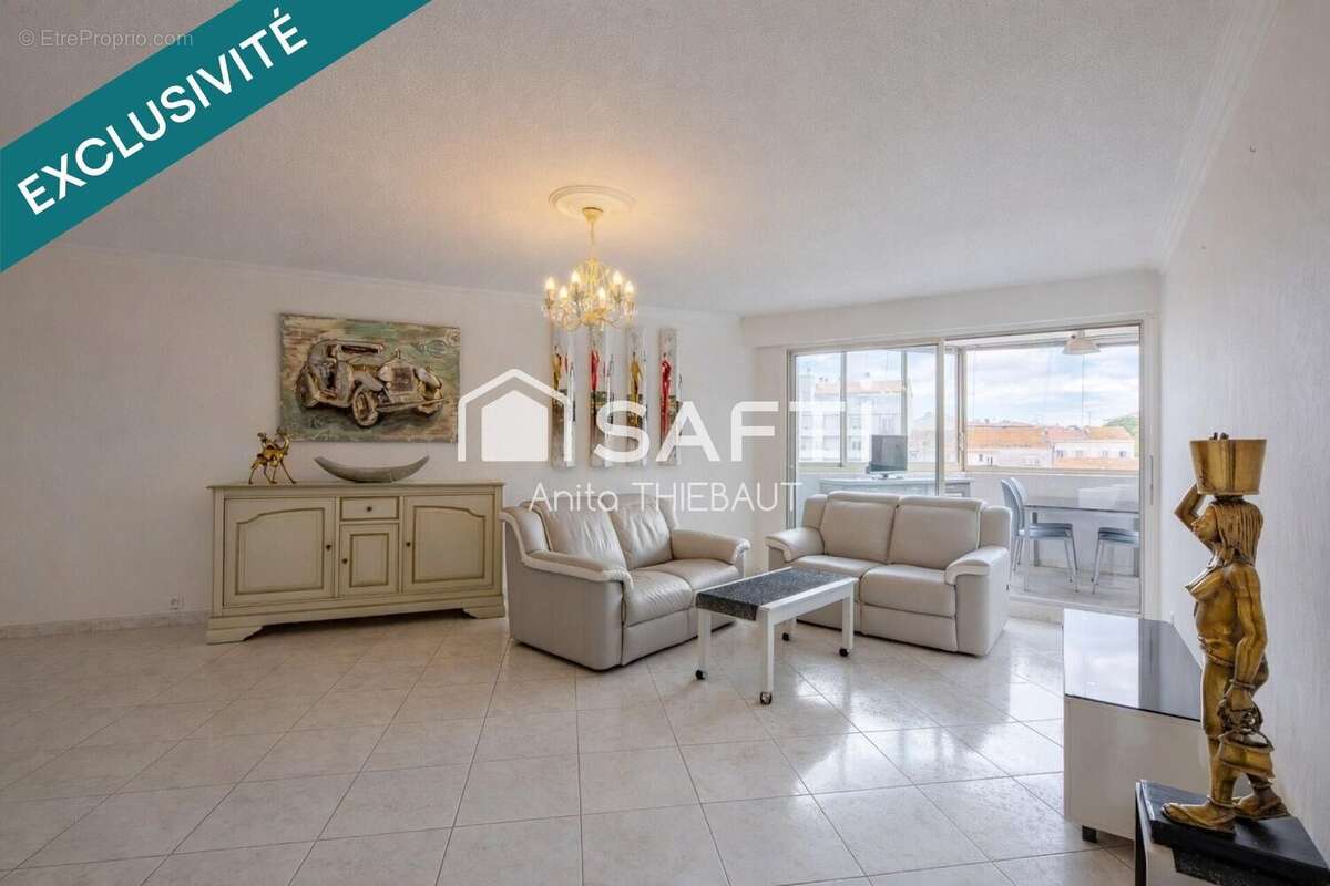Photo 2 - Appartement à SAINT-RAPHAEL