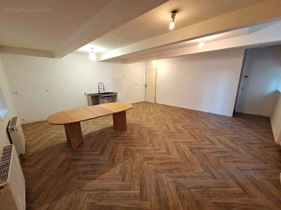 Maison à TOURNON-SUR-RHONE