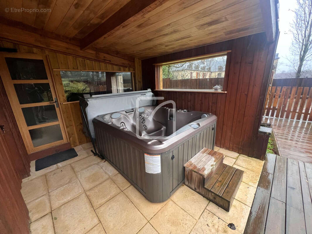 Maison à SARLAT-LA-CANEDA