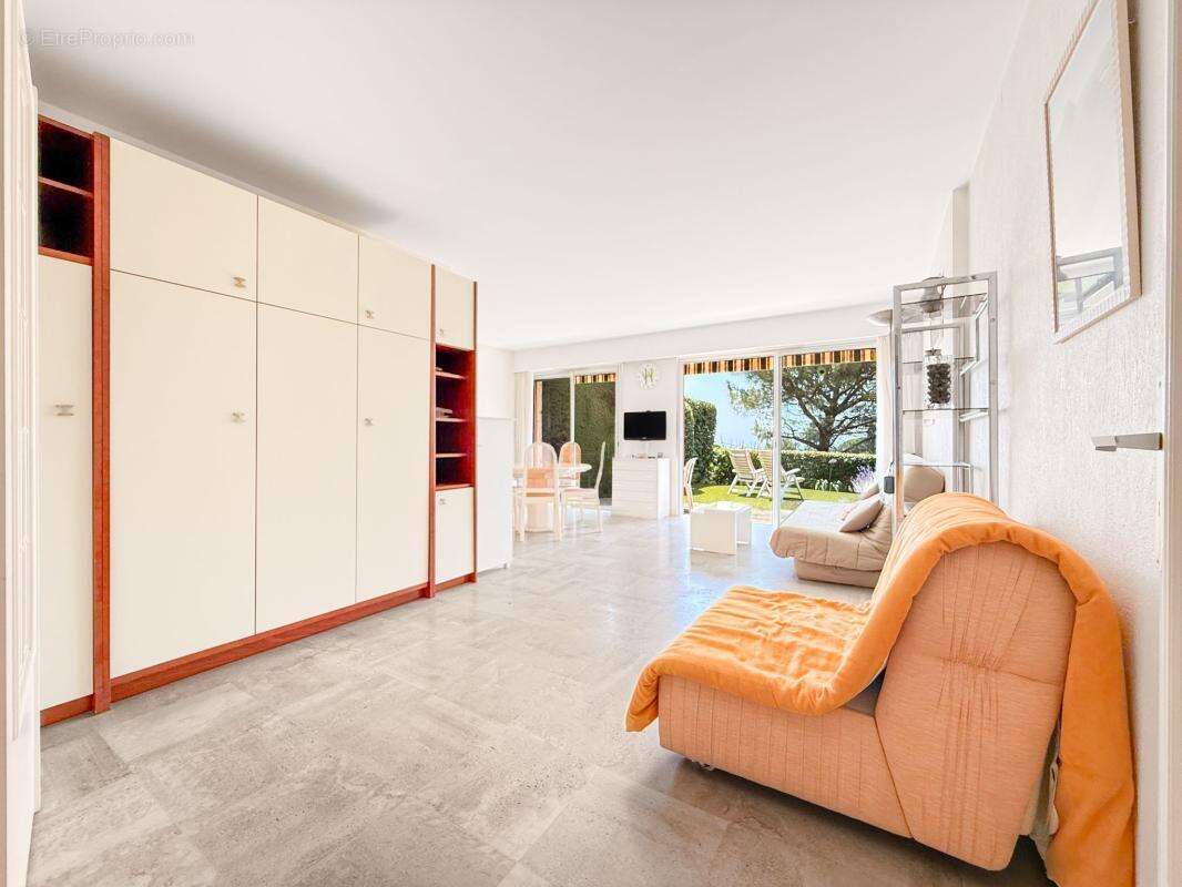 Appartement à VENCE